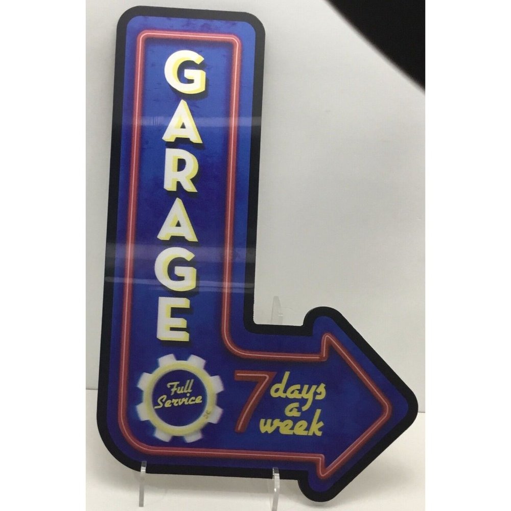 Garage Full Service Arrow 7 Days a week - Lenticular Kitchen Vintage Style